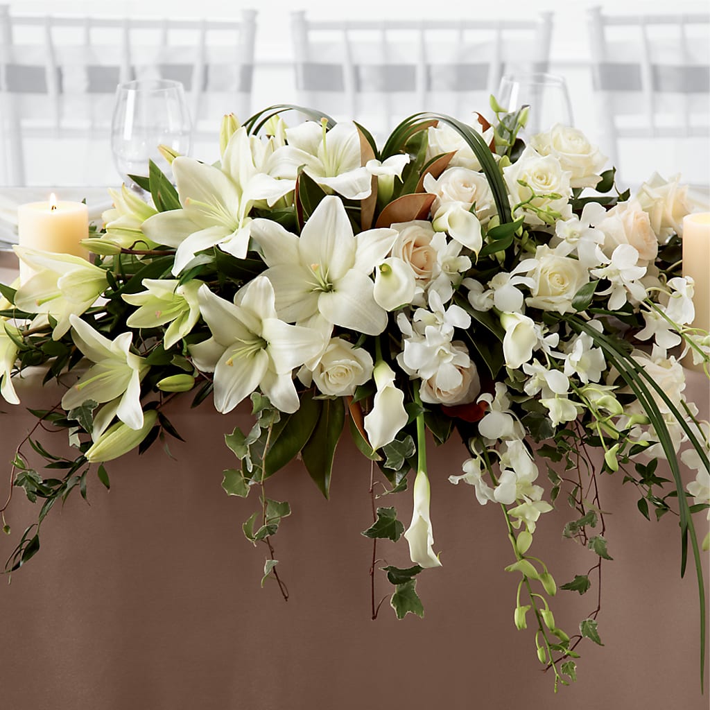 White Linen Arrangement – Fiesta, Las Cruces NM