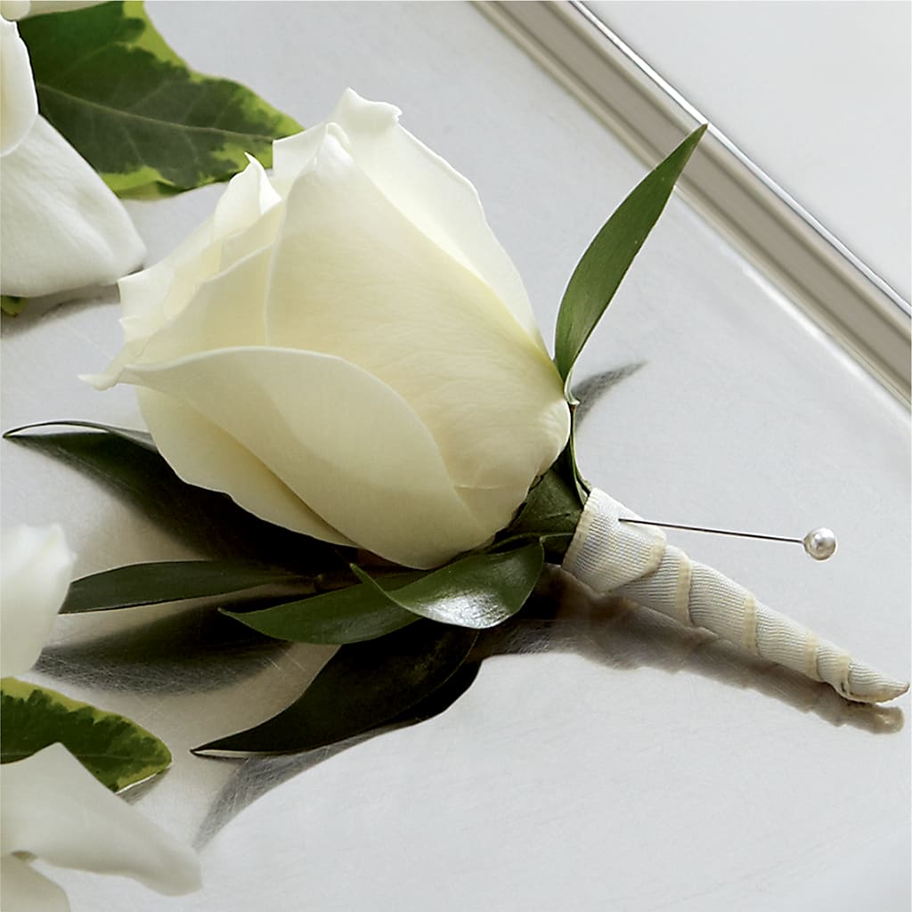 White Rose Boutonniere – Fiesta, Las Cruces NM