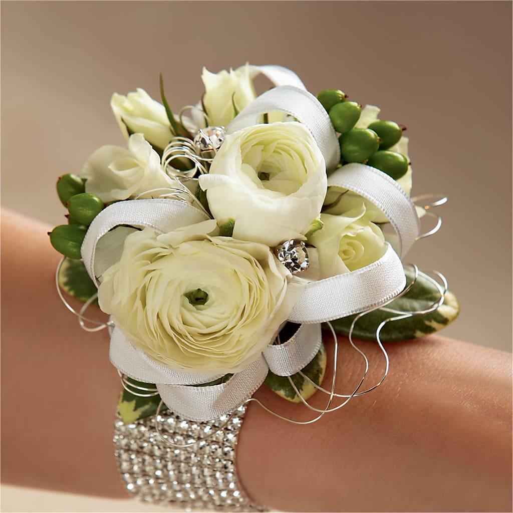 White Wedding Corsage – Fiesta, Las Cruces NM