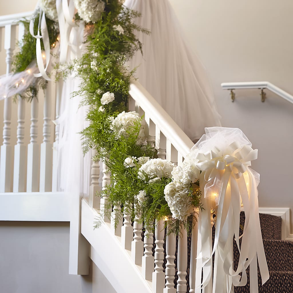 Champagne Dreams Garland – Fiesta, Las Cruces NM