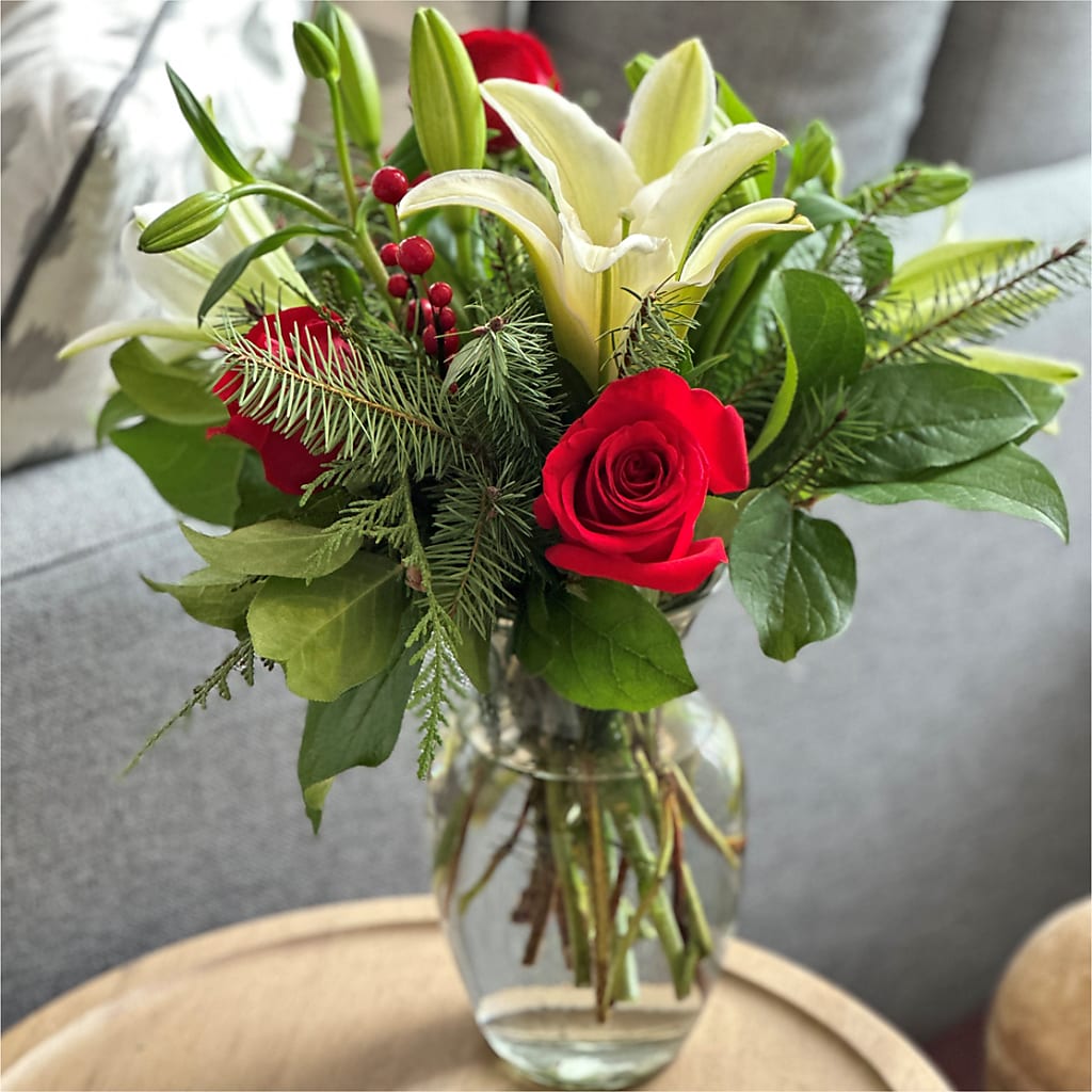 Sparkling Snowflakes Bouquet –  Fiesta, Las Cruces NM