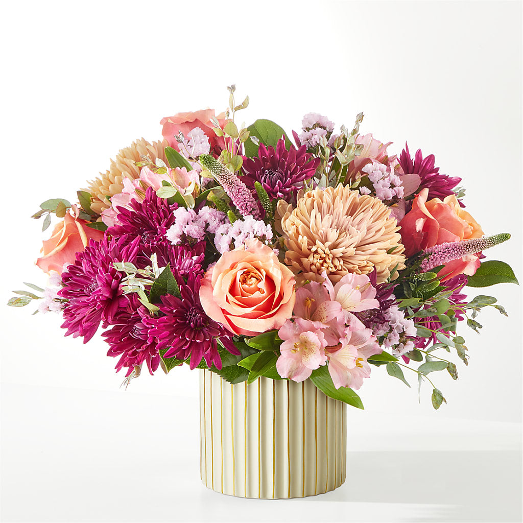 Berry Cobbler Bouquet with Ivory Vase –  Fiesta, Las Cruces NM