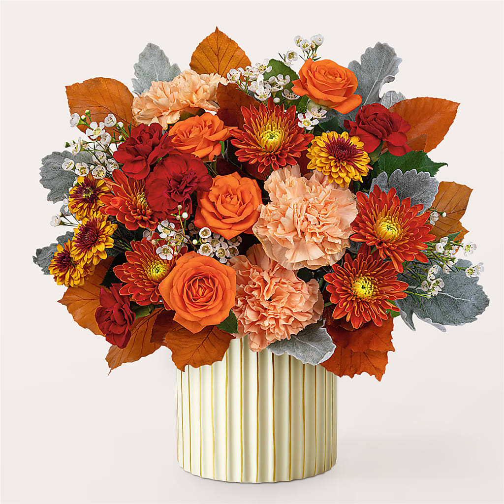 Merlot Bouquet with Ivory Vase –  Fiesta, Las Cruces NM